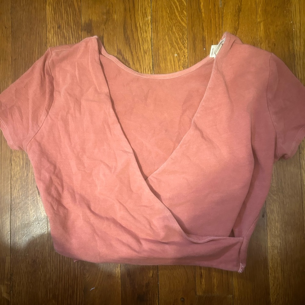 Aeropostale reversible basic tee